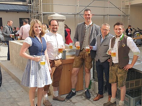 Bierbrunnen Gruppenfoto